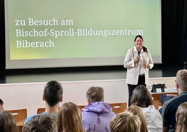 Demokratisch mitsprechen: Mein Besuch am Bischof-Sproll-Bildungszentrum